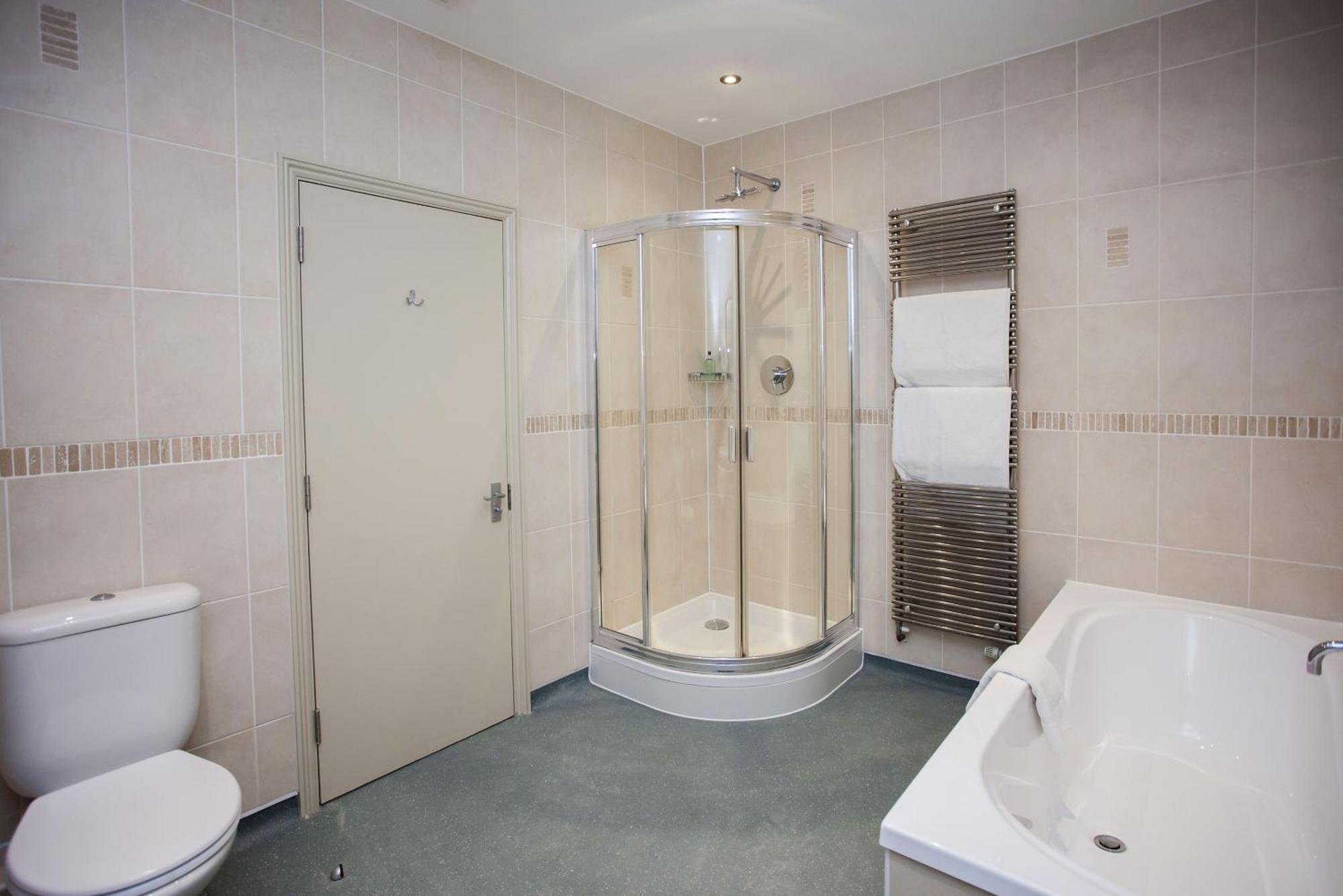 The Woodborough Inn Winscombe Camera foto